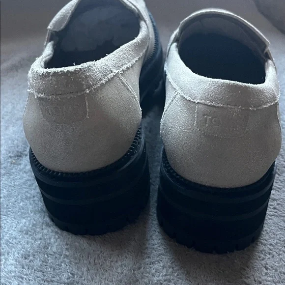 Toms Metallic Cream Leather Loafers brand new never worn sz 8 - Picture 8 of 11